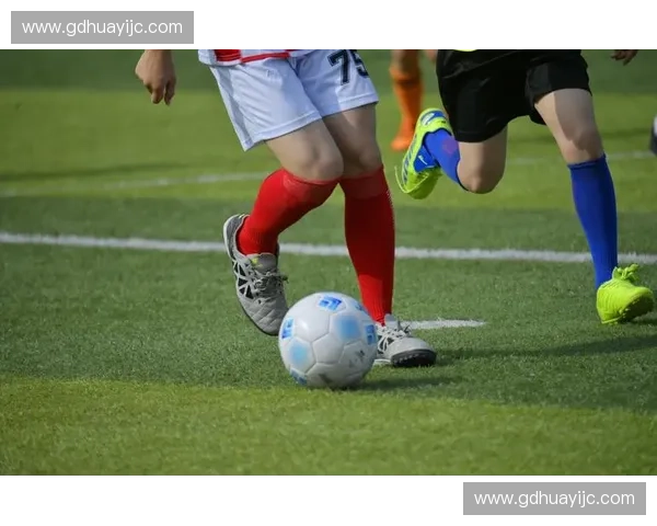 恩施足球联赛:推动地方足球发展 打造区域体育文化新亮点 恩施足球联赛:推动地方足球发展 打造区域体育文化新亮点